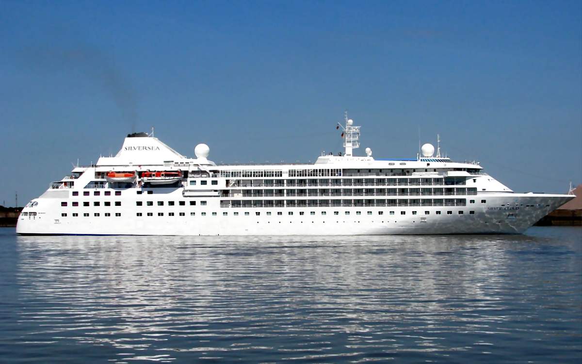 Foto: Luxus Kreuzfahrt Schiff Silversea Cruises - Mit den hchsten Bewertungen werden sie oft als der -Rolls Royce- unter den Kreuzfahrtschiffen bezeichnet.