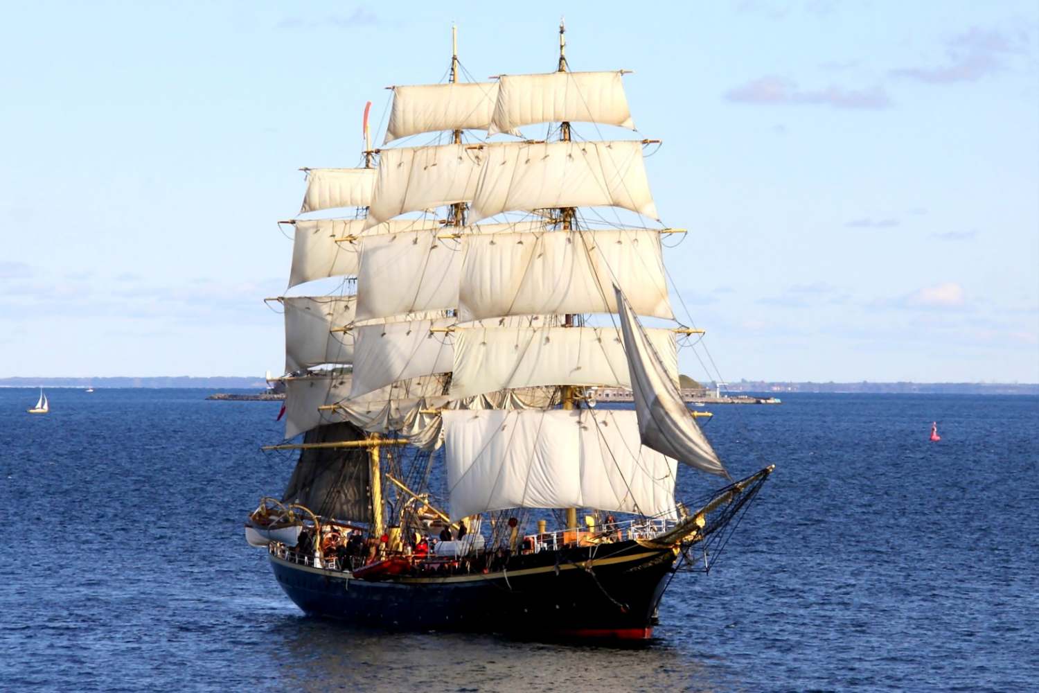 Grosssegler in der strmischen Nordsee bei Norwegen